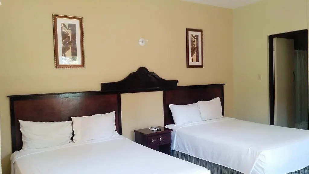 Pure Garden Resort Negril 3*,